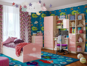 Детская комната Юниор-2 Розовый металлик в Добрянке - dobryanka.magazinmebel.ru | фото
